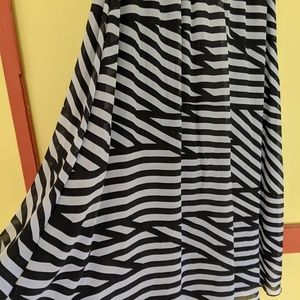 NWOT LuLaroe Lucy Maxi Skirt